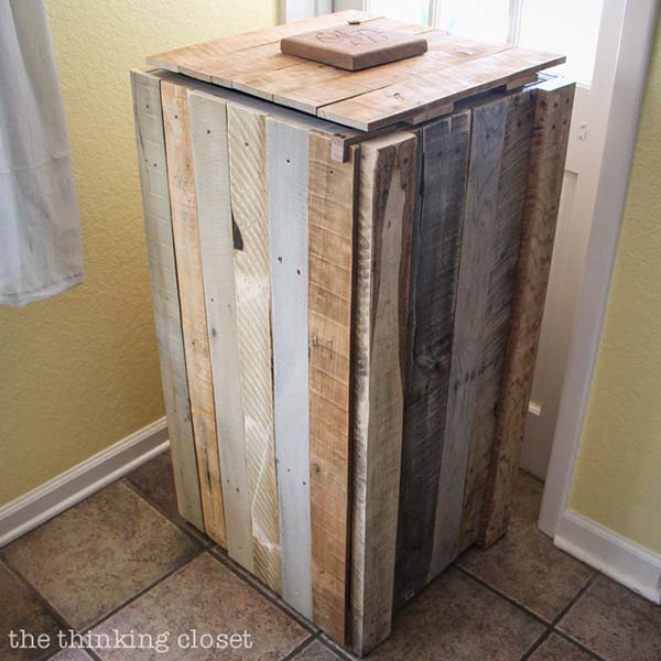 Pallet Trash Bin